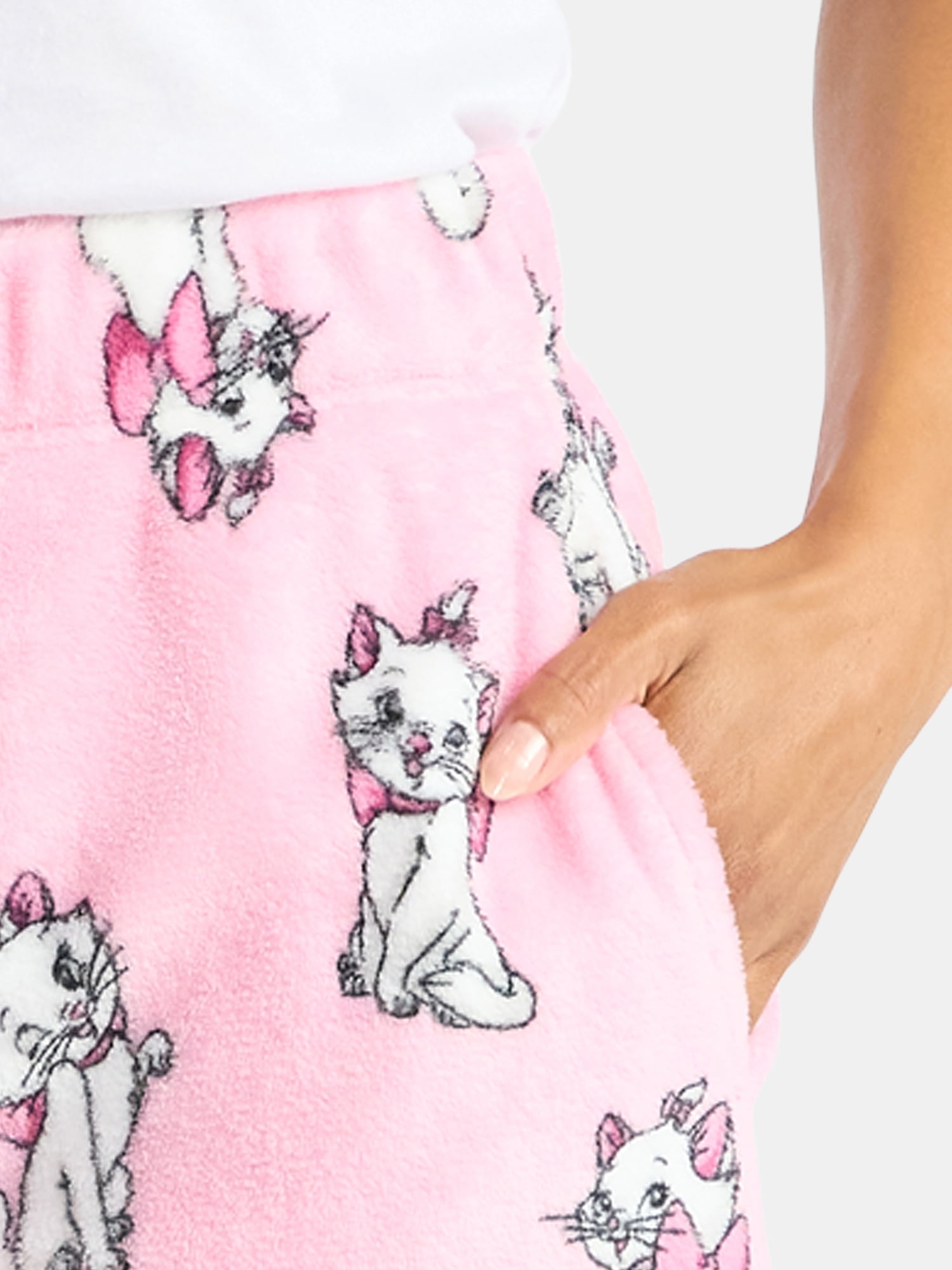 Aristocats Women's Marie Print Plush Fleece Shorts, Sizes XXS-XXL