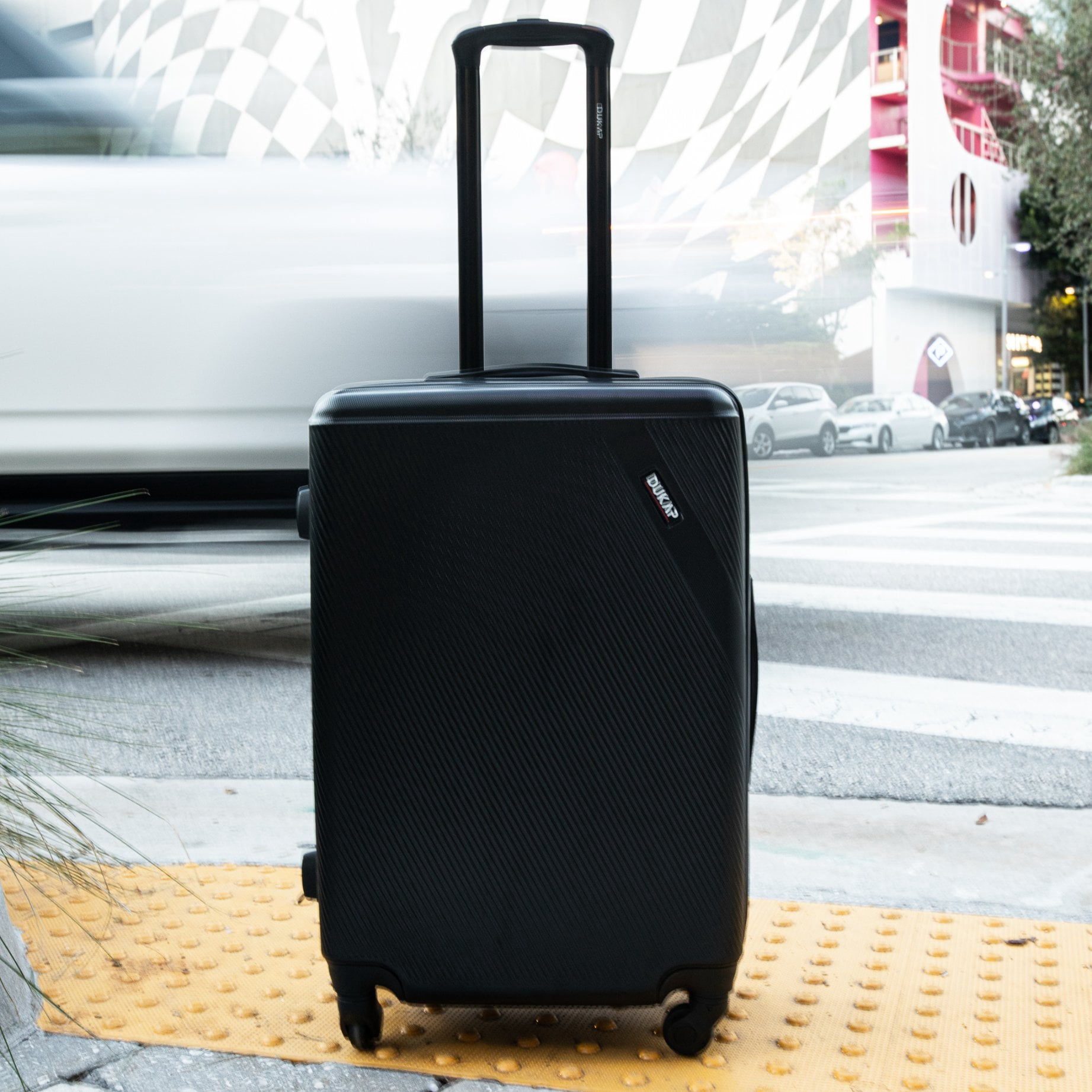 DUKAP Discovery 3-Piece Hardside Luggage Sets with Spinner Wheels, Handle and Trolley, (20"/24"/28"), Black