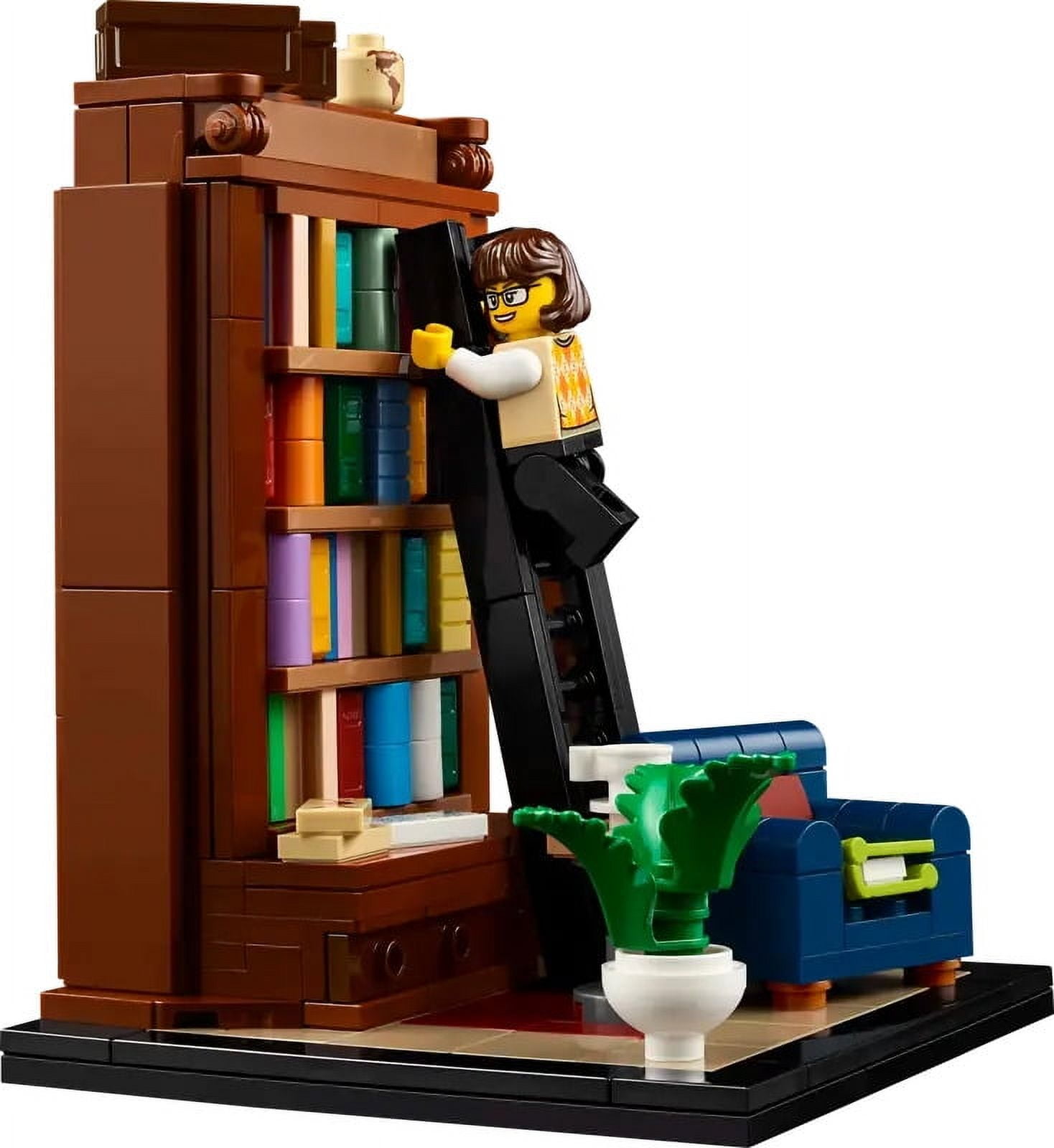 LEGO 40698 Books Are My Passion 285pcs Store Exclusive