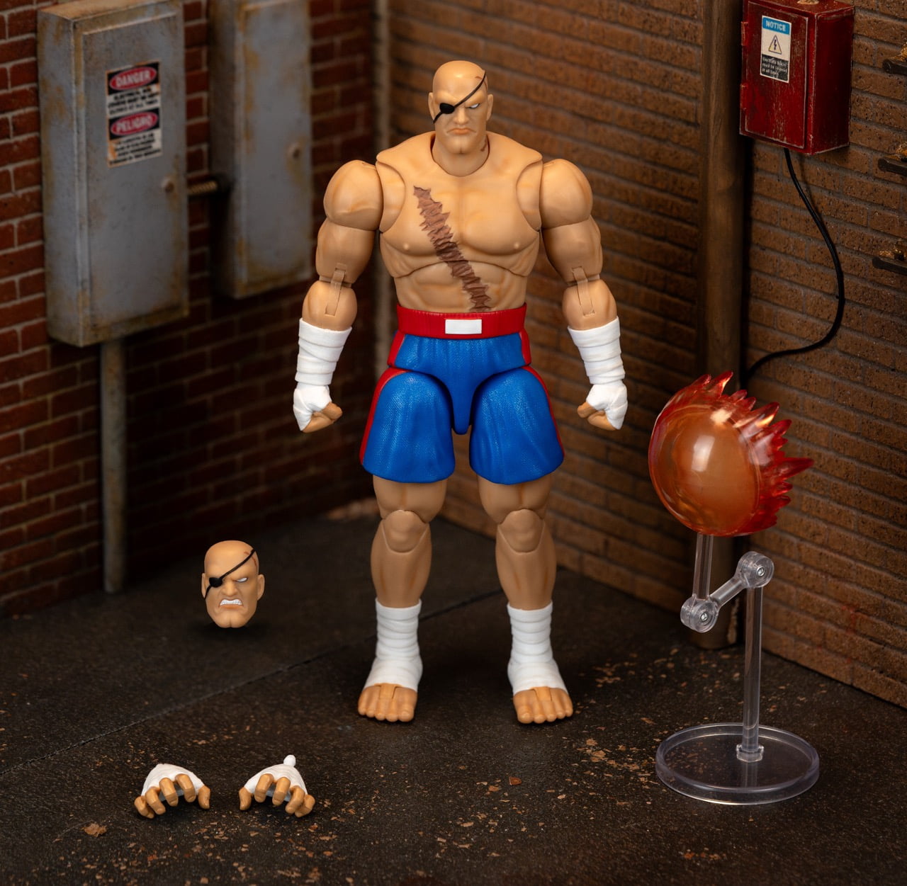 Street Fighter II Sagat Deluxe 1:12 Scale Action Figure by Jada Toys - Highly Articulated, Tiger Shot Accessory & Stand, 7.6" Tall