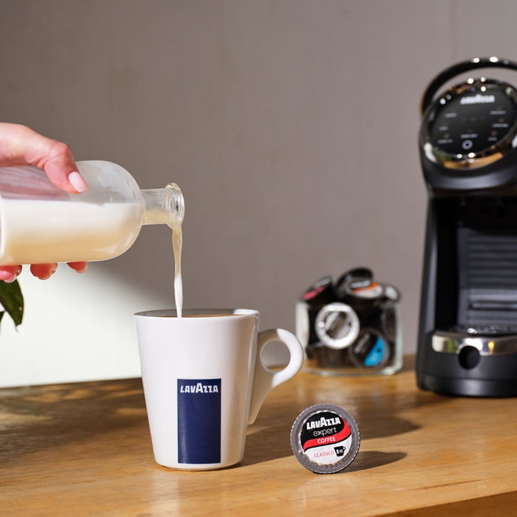 Lavazza Classy Plus Espresso and Coffee Machine, Expert Capsule Compatibility
