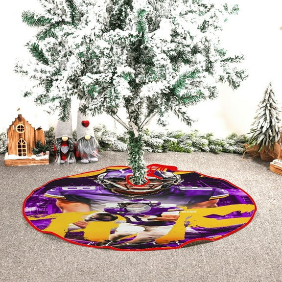 This Justin Jefferson fleece Christmas tree skirt,diameter 29.9in