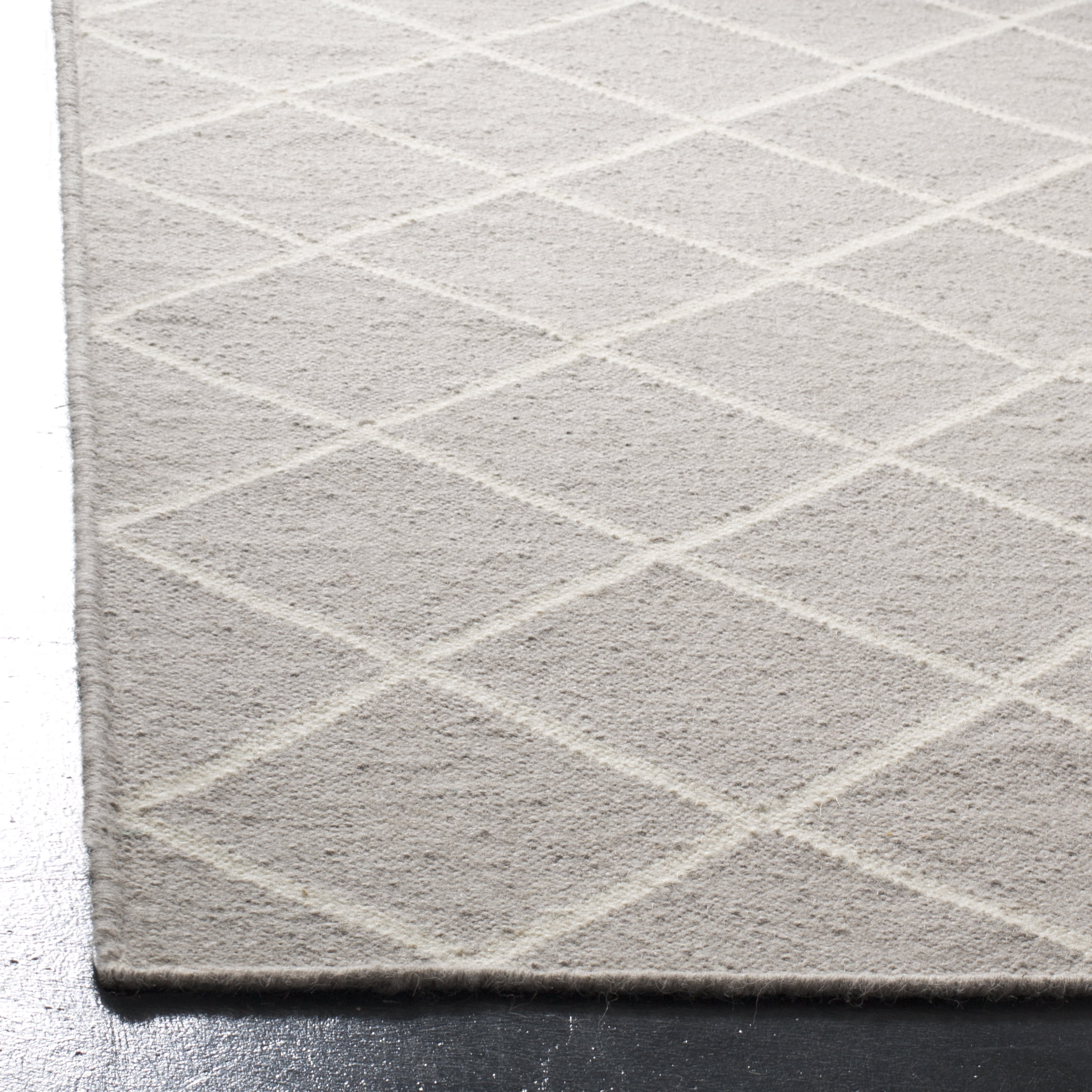 Safavieh Dhurries Victor Geometric Area Rug, Gray/Ivory, 9' x 12'