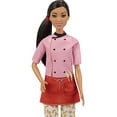 thumbnail image 1 of Muñeca Barbie Chef de Pasta Morena 12 in con Colorido Chef Top Pantalones con Estampado de Macarrones Sombrero de Chef Olla de Pasta y Accesorios, 1 of 2