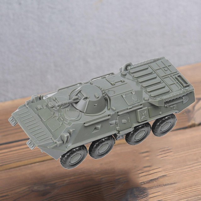Kits de Modelos de Plástico 4D Hugo Vehículo de Reconocimiento 1/72 Arena Tanques en miniatura
