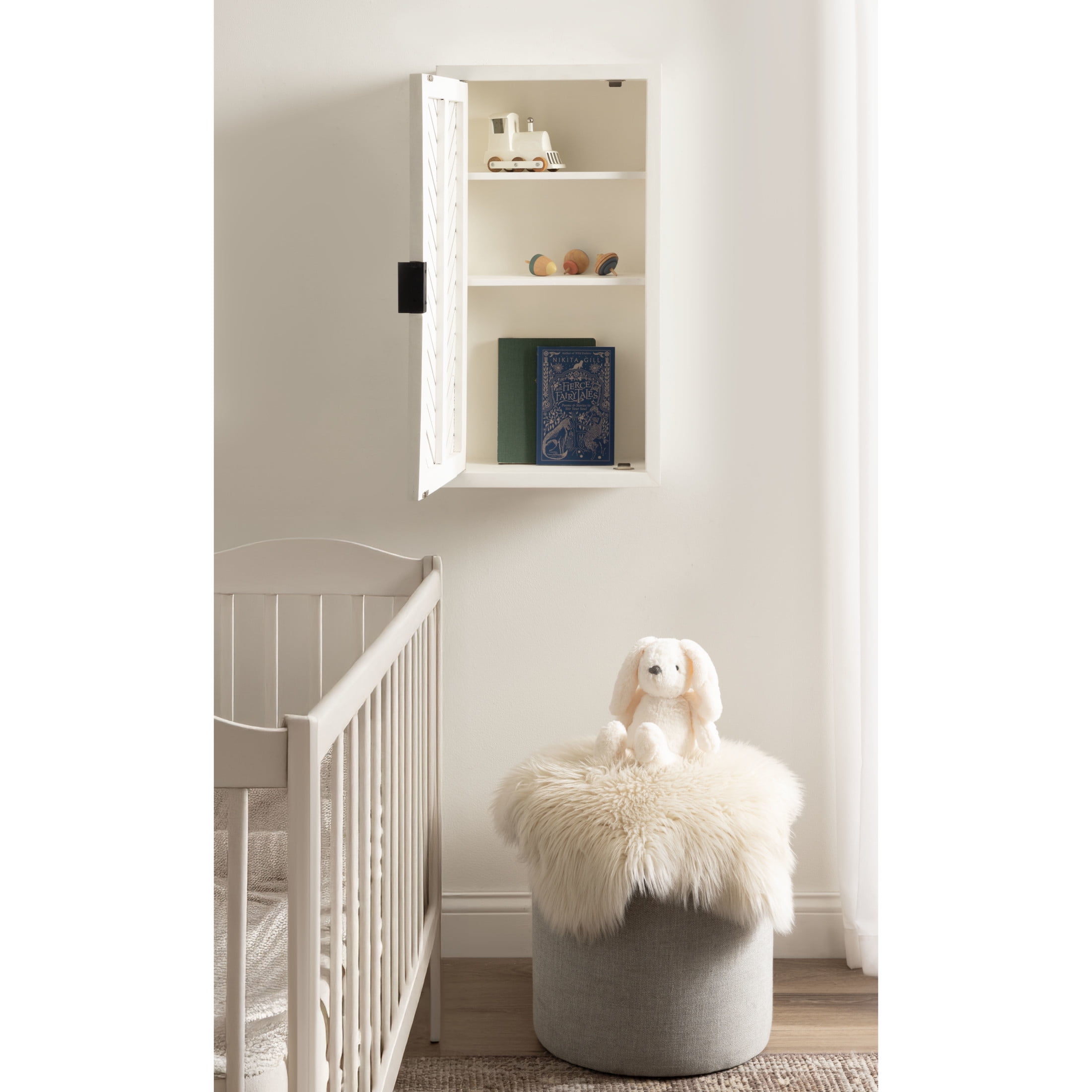 Kate and Laurel Mezzeta Decorative Modern One-Door Floating Bathroom Cabinet, 15 x 7 x 28, White, Decorative Over Toilet Storage Cabinet Made from Solid Mango Wood with Slatted Chevron Design