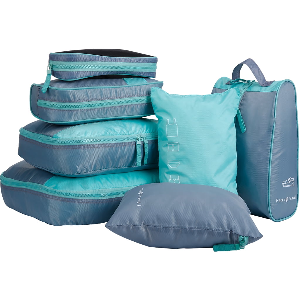 packing cubes with labels