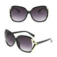 thumbnail image 4 of Retro Oversized Square Sunglasses Fashion Gradient Shades Big Frame Sunglasses for Women, 4 of 6