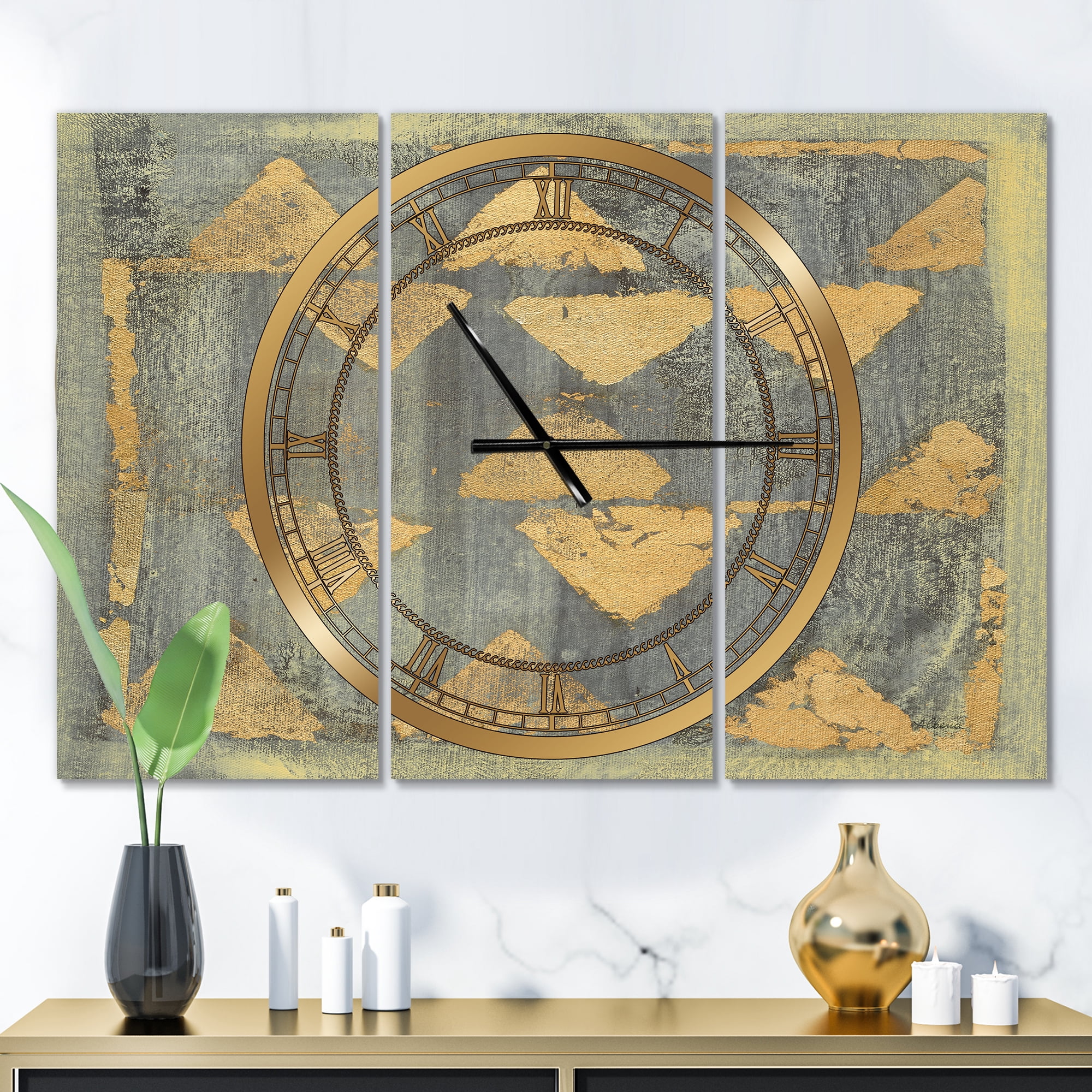 Designart 'Glam Metallic Form I' Modern Wall Clock