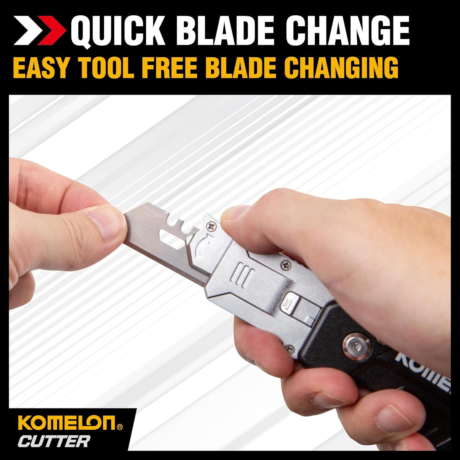 Folding 2-N-1 Utility Knife & Scraper