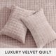 thumbnail image 4 of Juego de edredón RECYCO Luxury Velvet King Size rosa con 2 fundas, 4 of 7