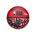 thumbnail image 4 of Baloncesto WILSON NBA Team Graffiti - Chicago Bulls Tamaño 7-29.5"", 4 of 5