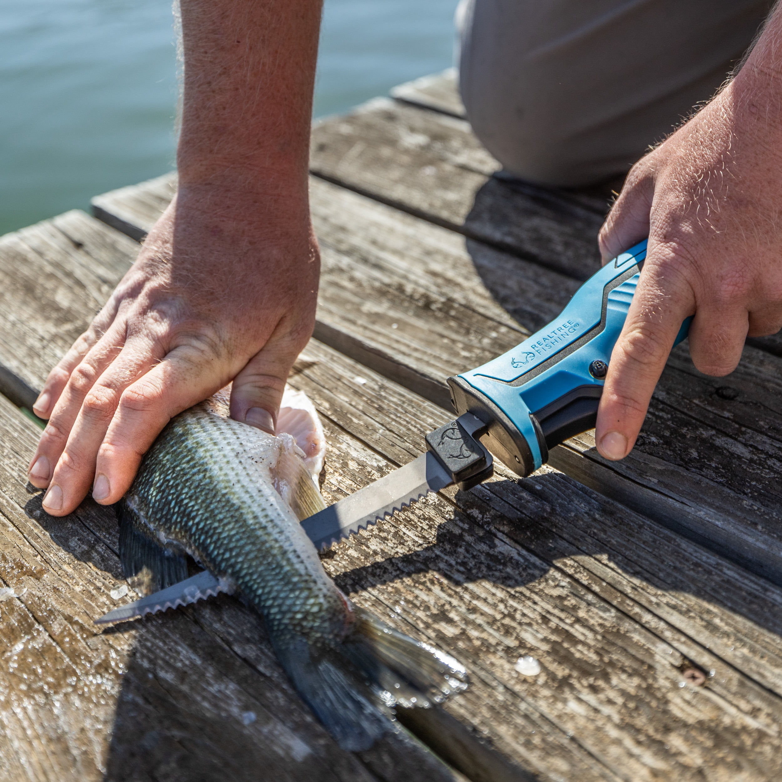 Realtree Electric Fishing Fillet Knife with 3 Blades, 12 Volt