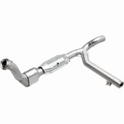 MagnaFlow Conv DF 99-00 Ford Exped 4.6L Fits select: 1999-2000 FORD EXPEDITION