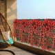 thumbnail image 4 of Rota Guirnalda de flores artificiales de seda roja de 80 cm,cesta colgante de glicinias para decoración de pared,puerta,bodas y fiestas (1 pieza) Rkxzt, 4 of 8