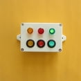 thumbnail image 4 of Mini Feu de Signalisation Routière Teacing Enfants Jouets Fête Cadeau, 4 of 4