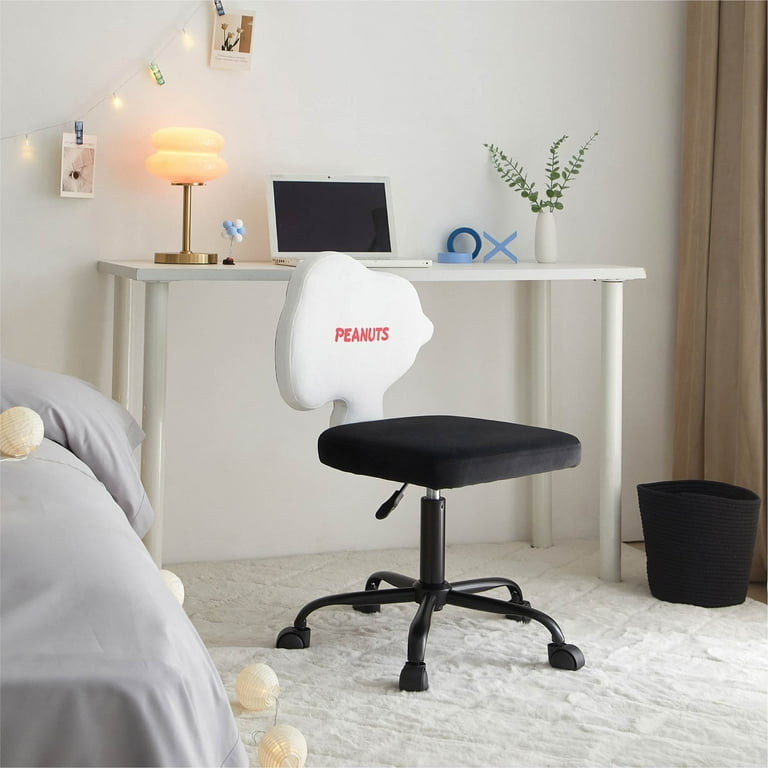Peanuts Kids Figural Desk Chair, Snoopy - Walmart.com Peanuts Kids Figural Desk Chair, Snoopy - Walmart.com