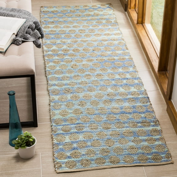 SAFAVIEH Cape Cod Machayla Geometric Runner Rug, Blue/Natural, 2'3" x 8'