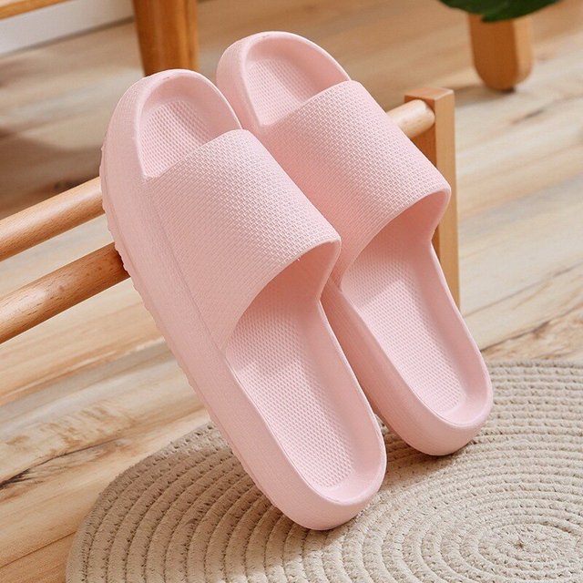 Zapatillas de casa antideslizantes, chanclas para mujer, sandalias de moda para mujer, suela blanda de EVA, toboganes para interiores, plataforma gruesa, zapatilla Simple en la nube Tan Jianjun unisex