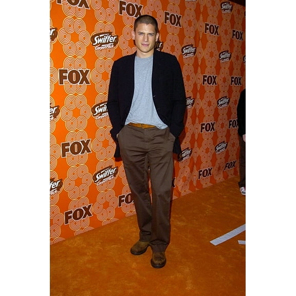 Wentworth Miller At Arrivals For Sweep Up For Charity At The Fox Fall Casino Party, Cabana Club, Los Angeles, Ca, October 24, 2005. Photo By David LongendykeEverett Collection Celebrity