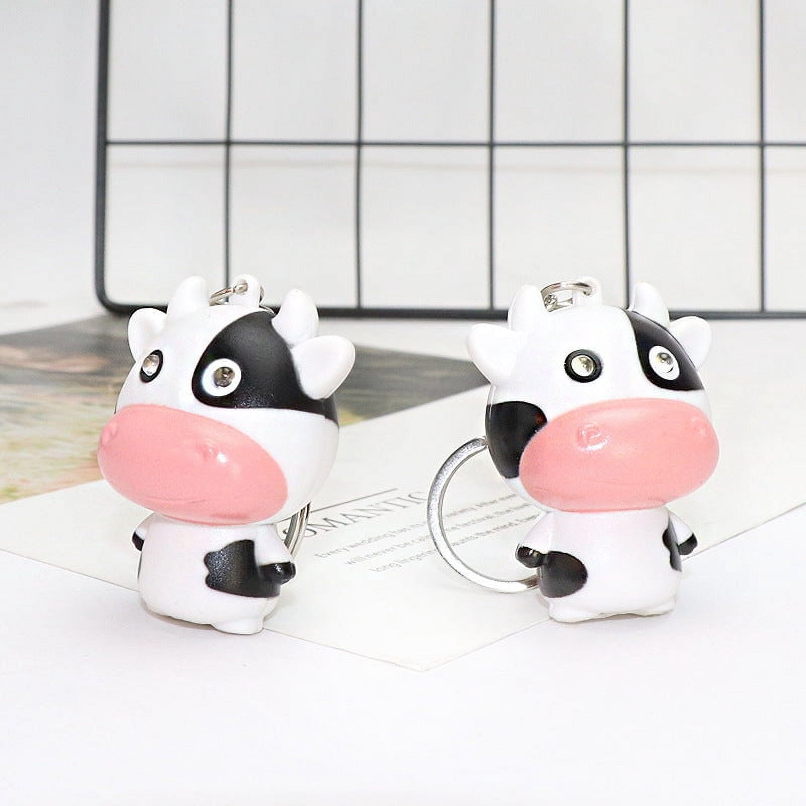 Glowing Cow Pendant Keychain with Bell, Super Mini Ring, Plastic, Fun Accessory for Bags and Keys