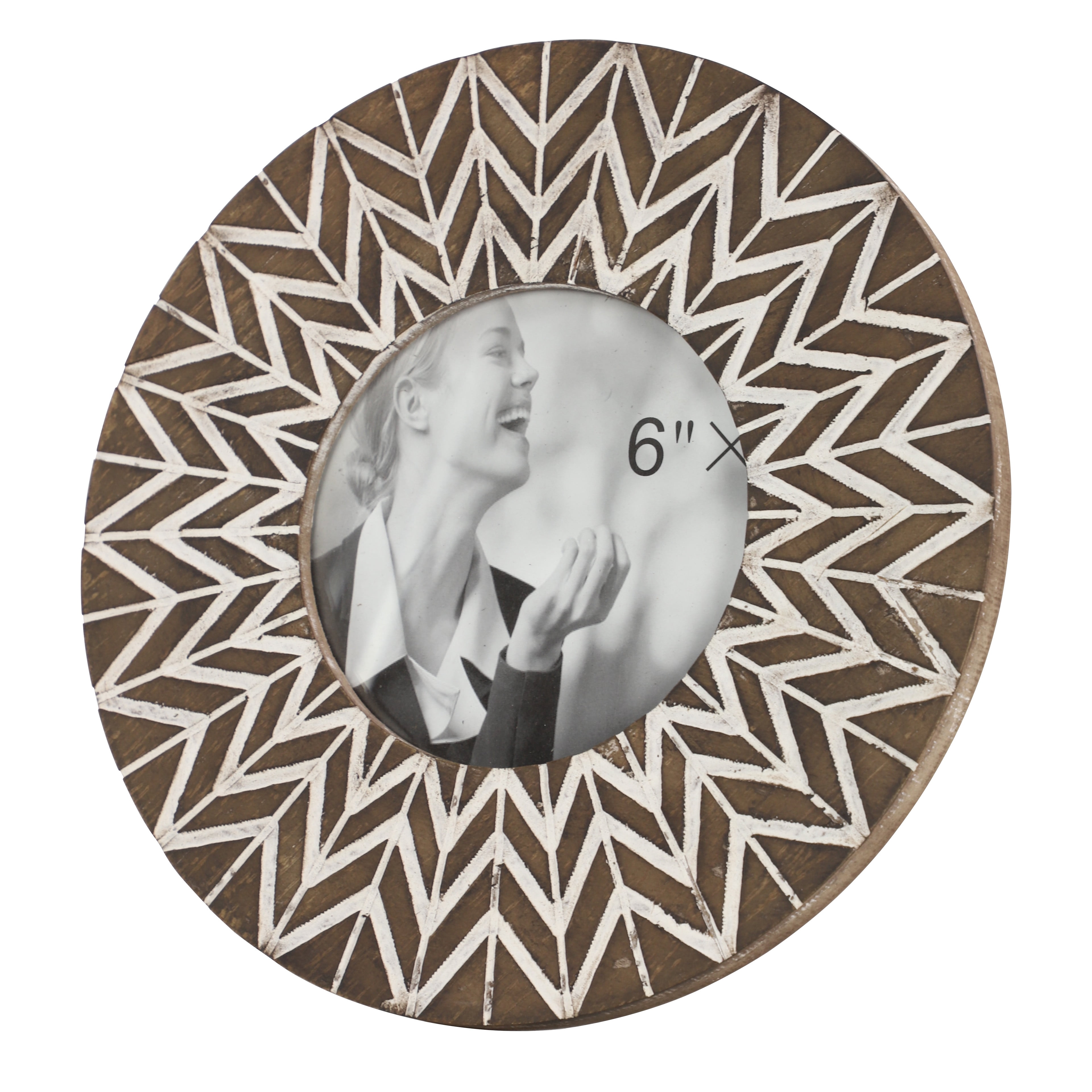 DecMode Round White & Natural Carved Wood Picture Frame w/ Chevron Pattern, 9”
