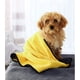 thumbnail image 1 of Toalla de baño para perros – Toalla de microfibra súper absorbente para perros y gatos pequeños, medianos y grandes, amarillo y gris 19.7" x 39.4" Rojo Verde, 1 of 5