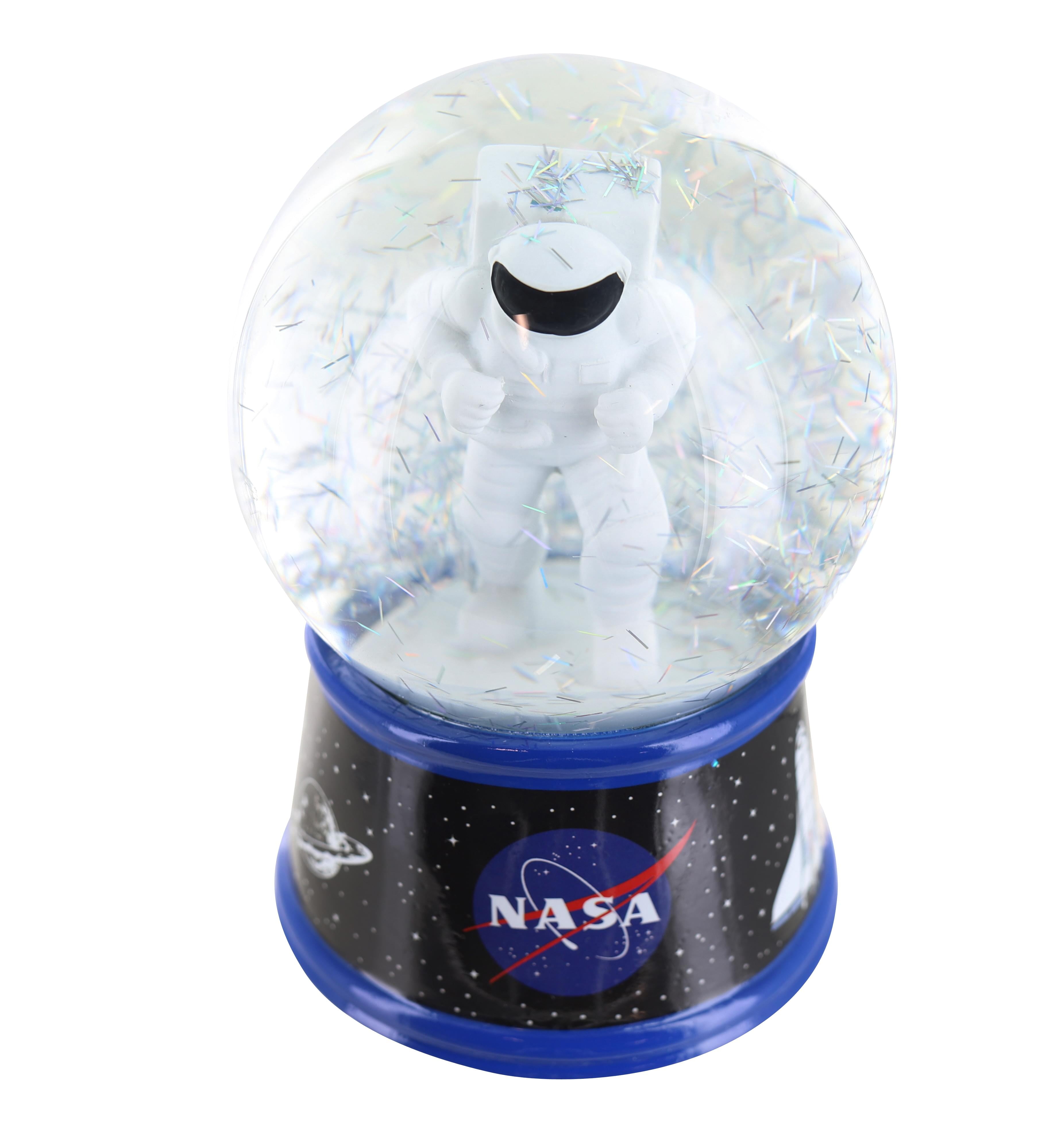 NASA Astronaut Light Up 6 Inch Collectible Snow Globe Walmart Canada
