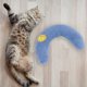 thumbnail image 4 of Almohada pequeña para gato, almohada en forma de U, juguete calmante para mascotas suave y esponjoso, 4 of 5