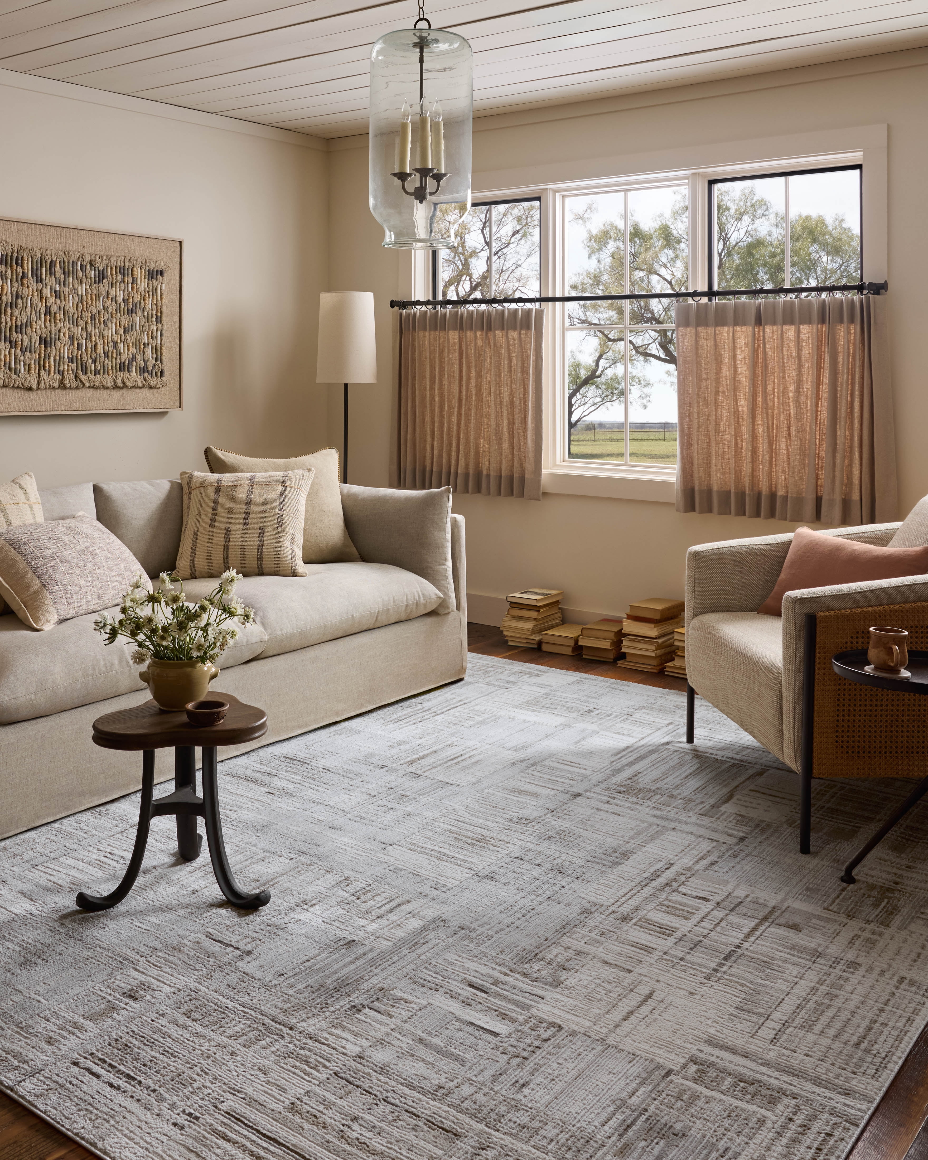 Loloi Hollis Pebble / Ivory 2'-7" x 8'-0" Runner Rug