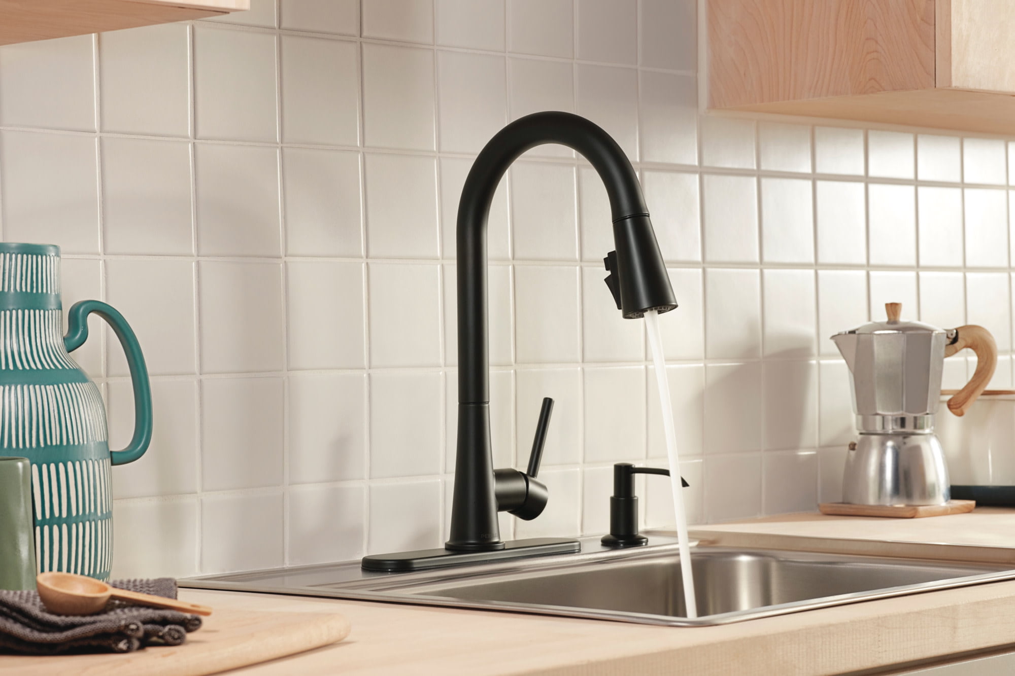 Peerless Single-Handle Pull-Down Kitchen Faucet