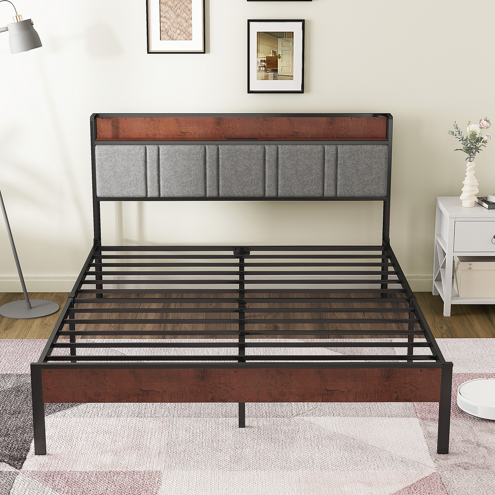 Nisien Queen Platform Bed With Storage Headboard photo 8