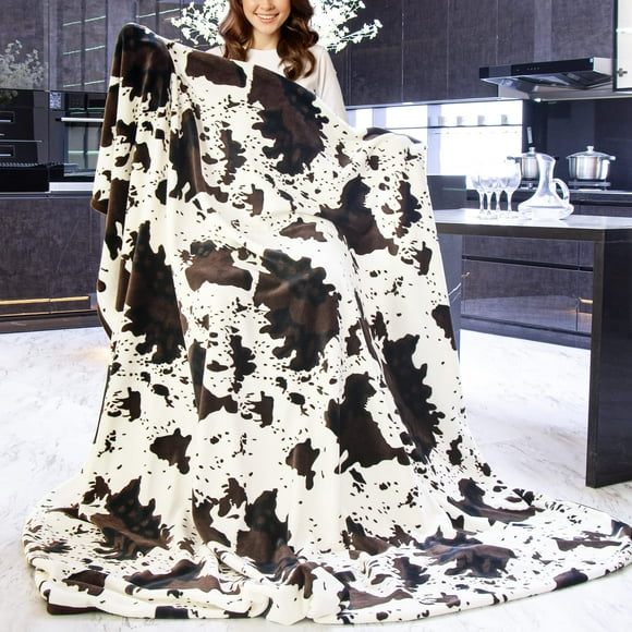 Kivee Cute Cow Print Blanket Soft Warm Throw Blanket Fleece Flannel Fuzzy Lightweight Travel Blankets Cozy All-Season Couch Cow Blankets And Throws For Daughter Adults Students Teen 50X60 Inch