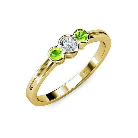 

Diamond (SI2-I1 G-H) and Peridot Three Stone Ring 0.54 ct tw in 14K Yellow Gold.size 8.5