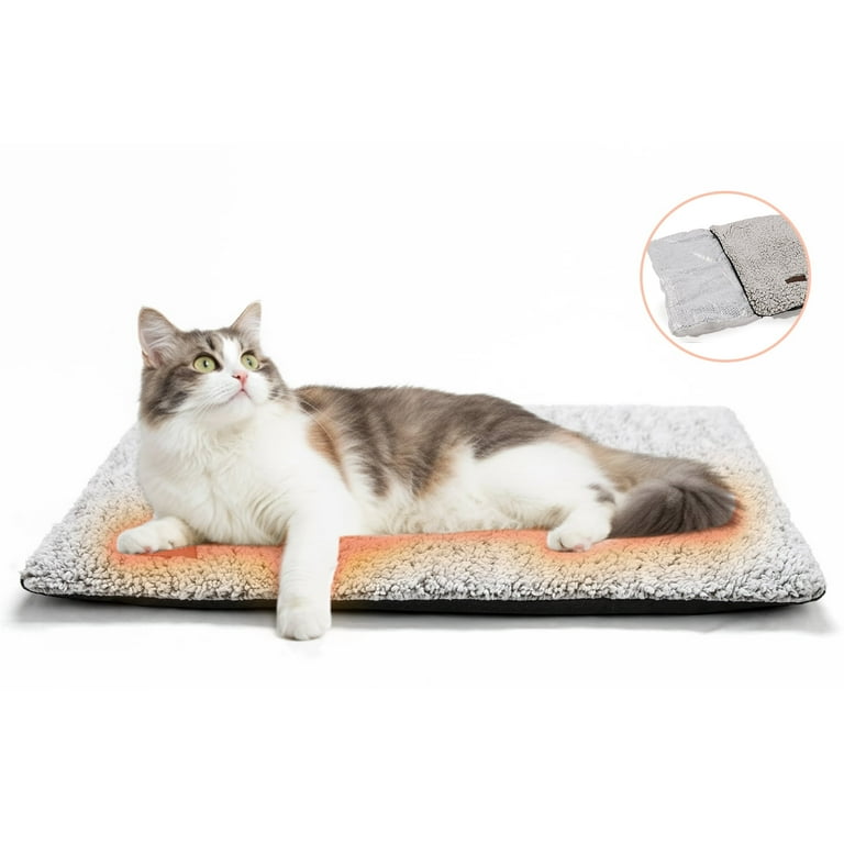 The Viral Self-Warming Cat Bed Is Under $20 on Amazon