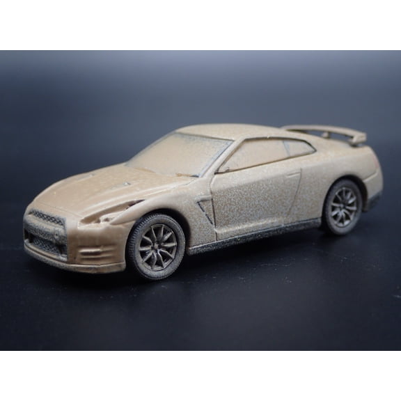 Open Box 2007-2025 NISSAN GTR R35 SKYLINE ABANDONED 1:64 SCALE DIORAMA DIECAST MODEL CAR