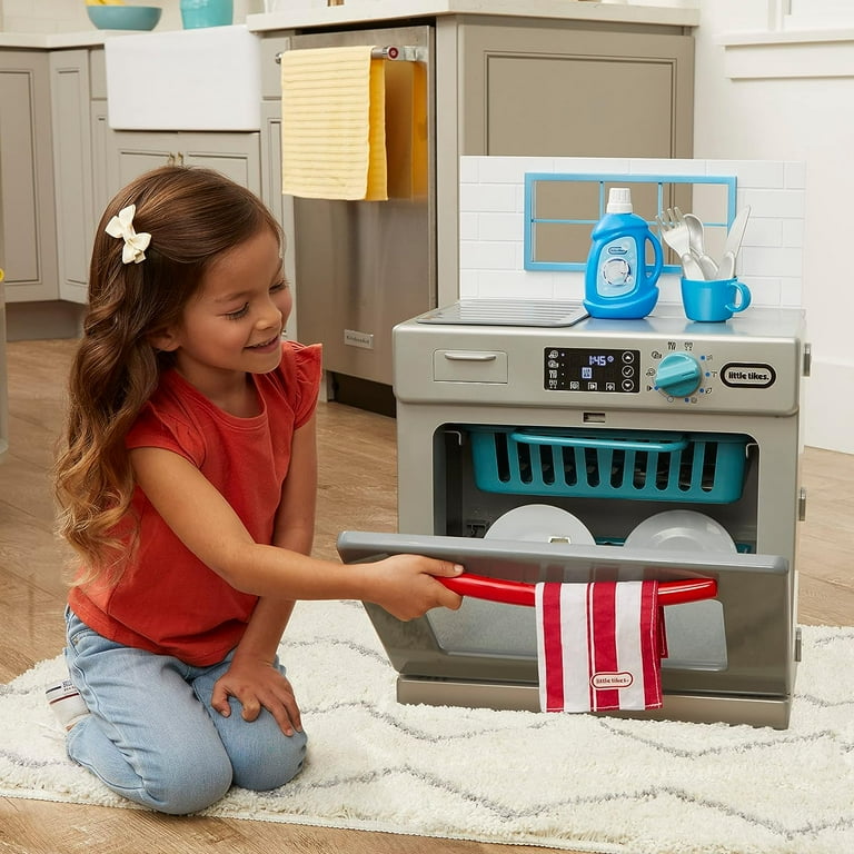 Little Tikes First Dishwasher with 14 Kitchen Accessories, for Kids Ages 2+  