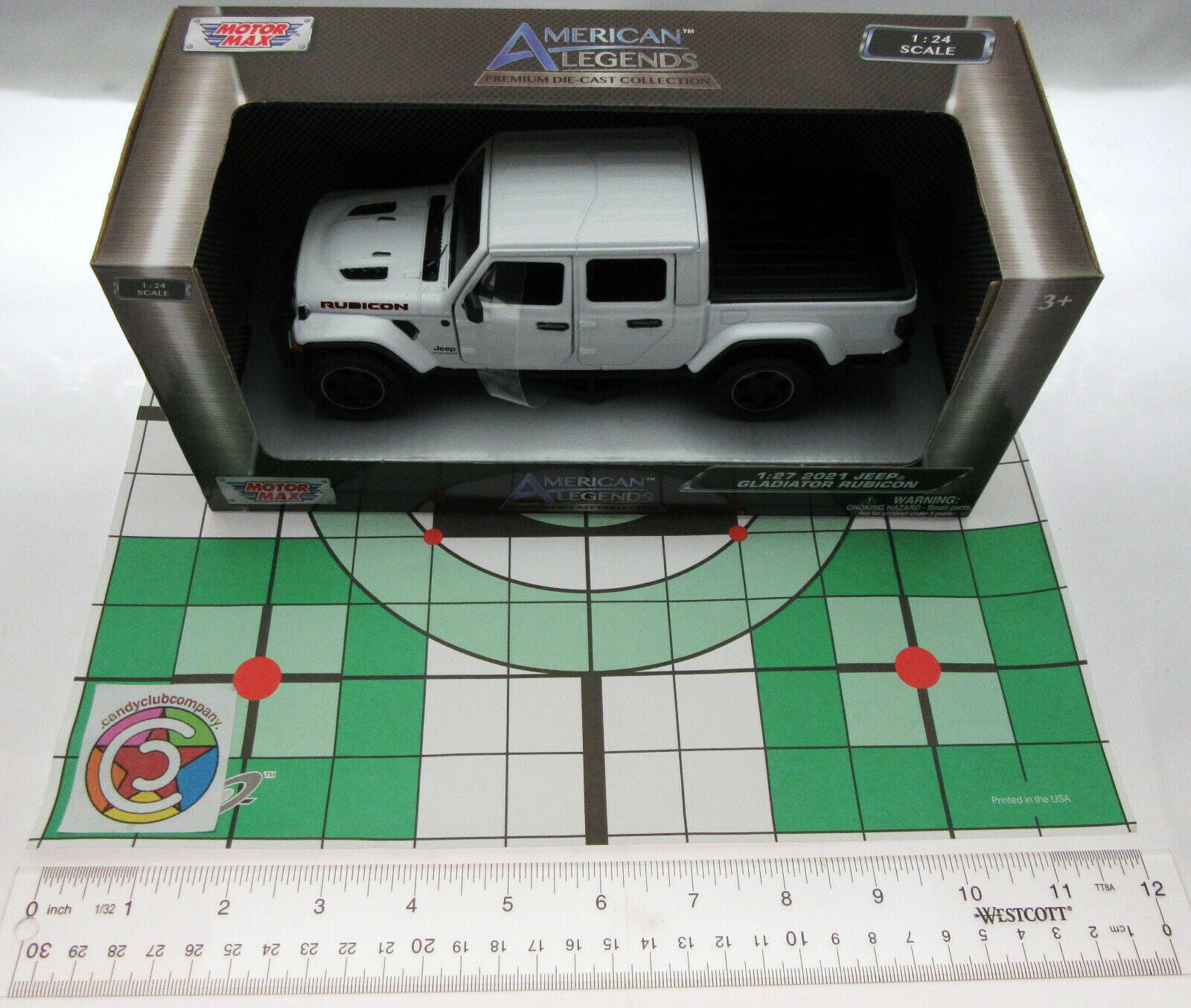2021 Jeep Gladiator Rubicon (Closed Top) Pickup Truck Black 1/24-1/27 Diecast Model Car by Motormax