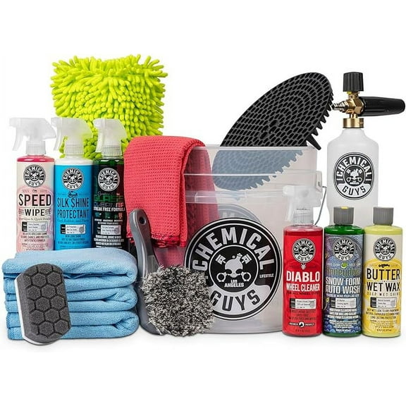 Chemical Guys HOL169 16-Piece Arsenal Builder Car Wash Kit with Foam Cannon, Bucket and (6) 16 Oz Car Care Cleaning Chemicals, Gift for Car & Truck Lovers, Dads and DIYers (Works W/Pressure Washers)