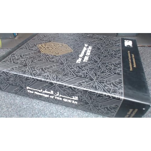 Pre-Owned The Message of the Qur'an (Hardcover) 1904510000 9781904510000