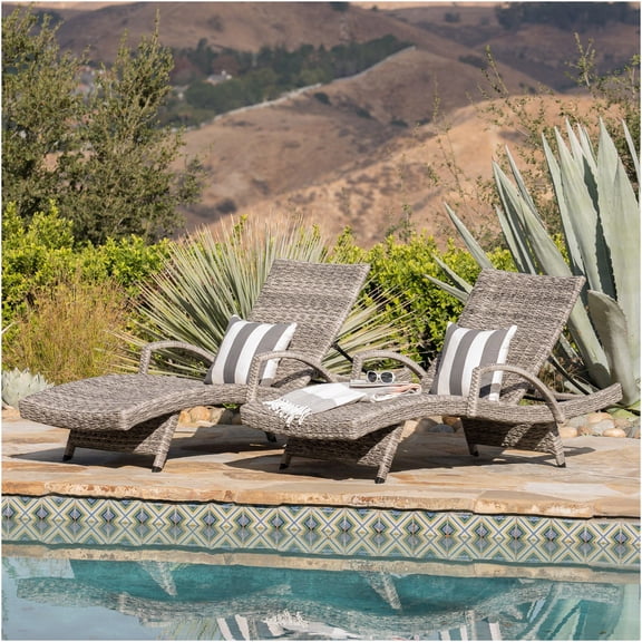 JERFIT Grey Rattan Chaise Lounge Chair, Outdoor Patio Chaise Lounger with Arms, All-Weather PE Wicker and Aluminum Frame for Poolside, Garden