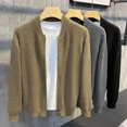 thumbnail image 3 of Suéteres de punto con bolsillos para hombre, cárdigan con cuello en V, ropa para hombre, sudadera de talla grande de moda coreana, tendencia de invierno 2024 A, 3 of 5