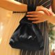 thumbnail image 2 of Sywqhk Bolso De Mano De Terciopelo Para Mujer A La Moda, Bolsos Suaves De Color Sólido Para Mujer (Negro) Sywqhk Para estrenar, 2 of 6