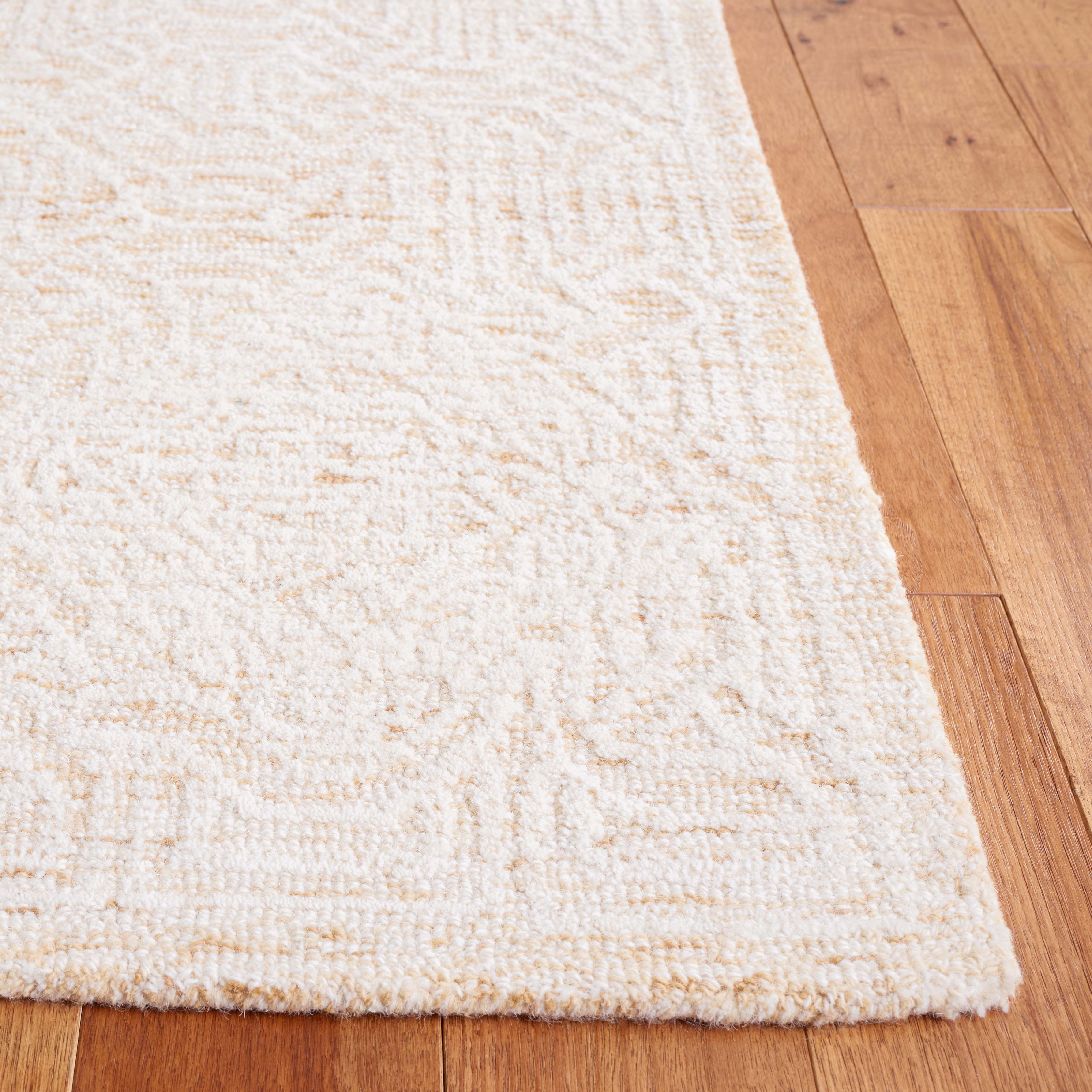 SAFAVIEH Ebony Abbey Geometric Area Rug, Gold/Ivory, 6' x 9'
