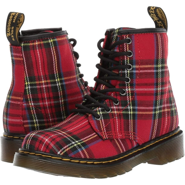 Dr martens deals 146 tartan