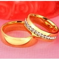 thumbnail image 4 of Anillos de acero inoxidable de cristal para hombres y mujeres, banda de boda, grabado personalizado, nombre, encanto, regalo, amante, Color dorado, 4 of 4