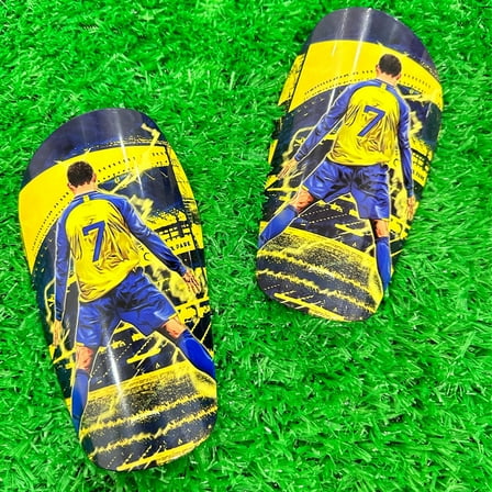Shin Guards 6.3 x 3.94 inch Fashionable Football Shin Guards （Classic No. 7）