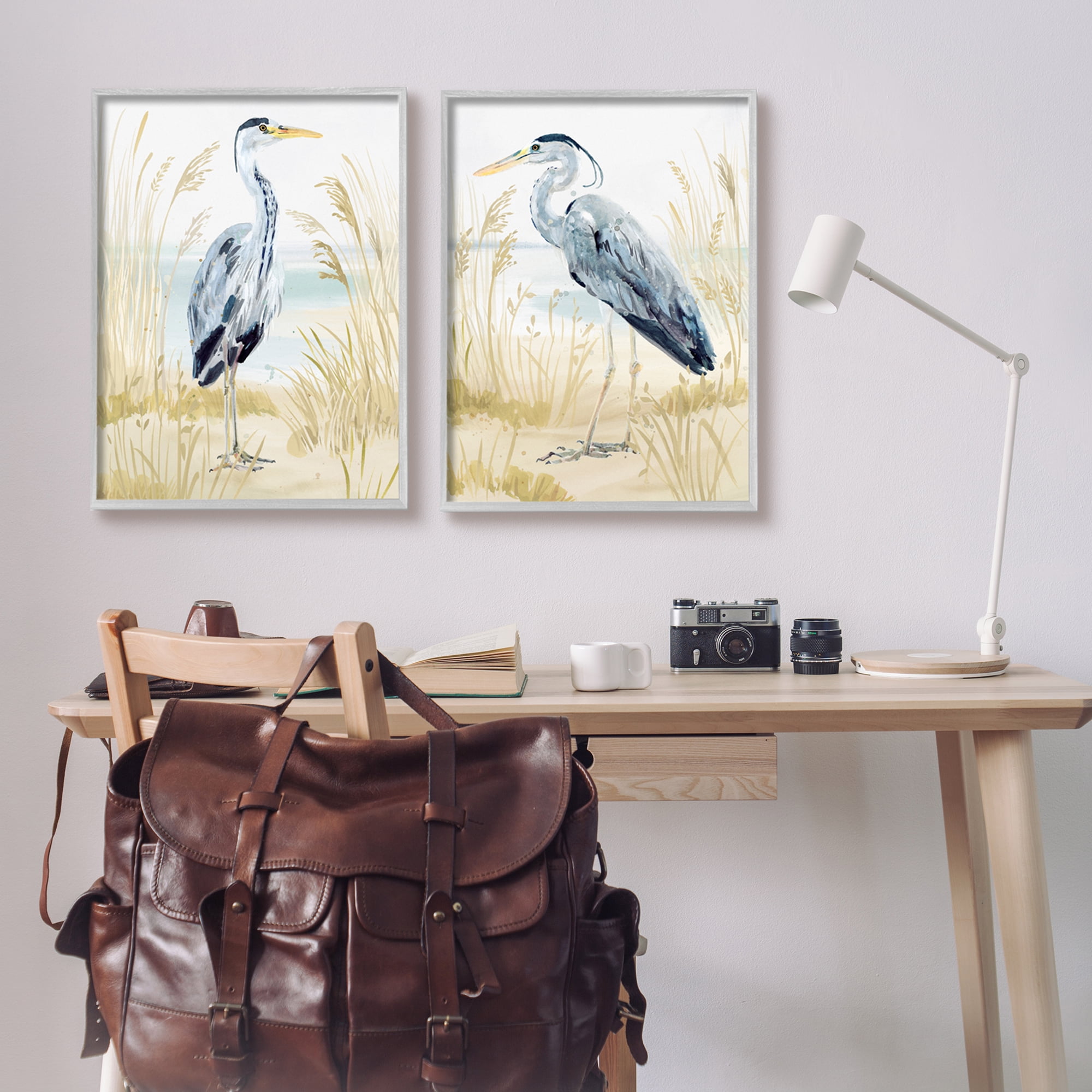 Stupell Industries Heron & Beach Reeds Animals & Insects Painting Gray Framed Art Print Wall Art, 24 x 30