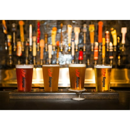 

Holley Logo Pub Glass