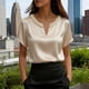 thumbnail image 3 of Eres Más Que Una Camisa de Puntuación de Prueba Moda de Verano de Mujer Color Sólido Casual Cuello en V Top de Manga Corta Mujeres Tops de Verano Casual, 3 of 5